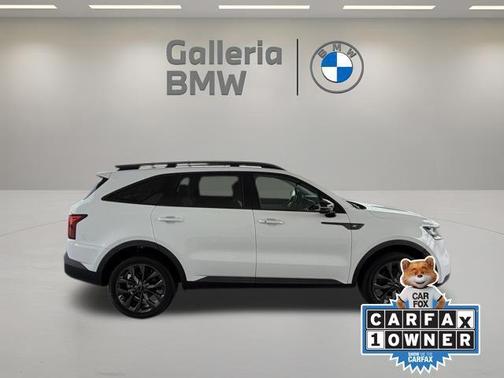 White Pearl 2023 Kia Sorento X-Line EX