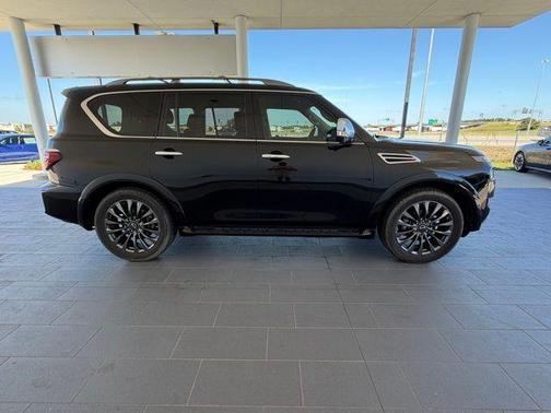 2023 Nissan Armada Platinum