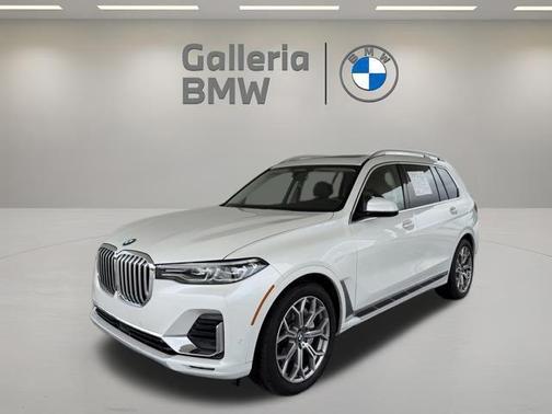 Mineral White Metallic 2021 BMW X7 xDrive40i