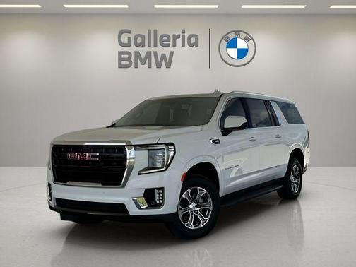 2022 GMC Yukon XL SLE