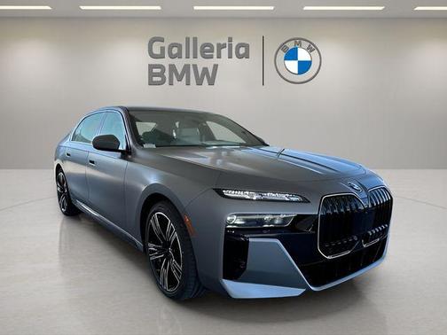 2026 BMW 760 760i xDrive