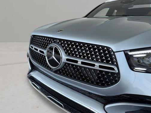2025 Mercedes-Benz GLE 450e 4MATIC