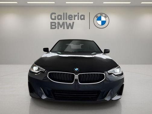 2022 BMW 230 i