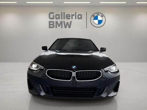 2022 BMW 230 i