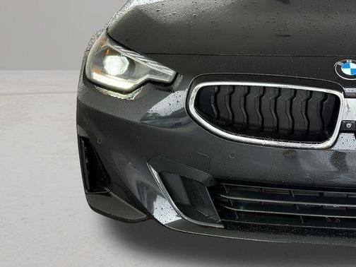 2022 BMW 230 i