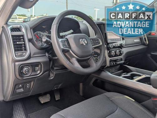 Bright White Clearcoat 2025 RAM 1500 Big Horn/Lone Star