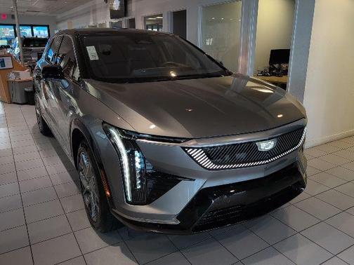 2025 Cadillac OPTIQ Luxury