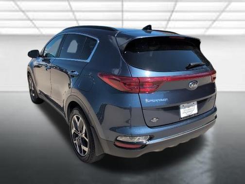 2022 Kia Sportage EX