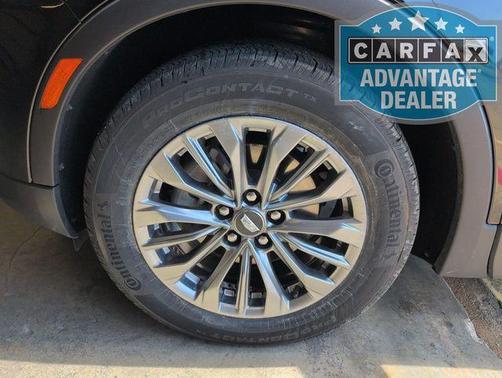 Stellar Black Metallic 2024 Cadillac XT4 Premium Luxury