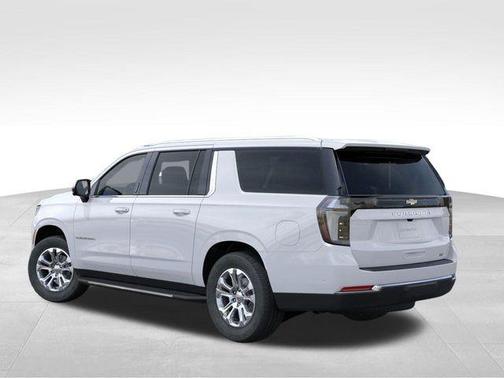 2025 Chevrolet Suburban LT