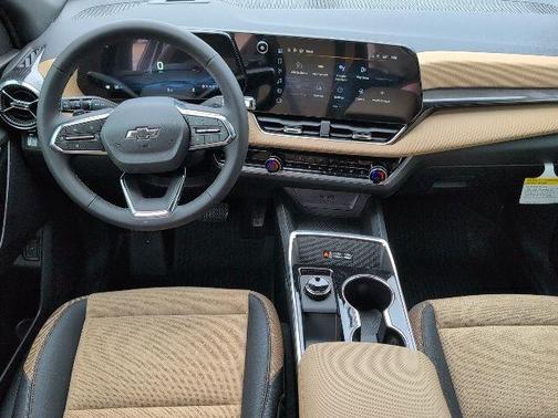 Mosaic Black Metallic 2026 Chevrolet Equinox ACTIV