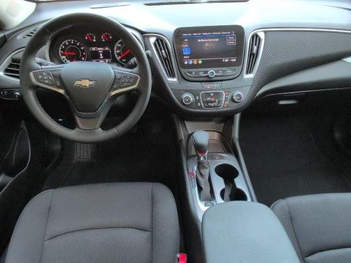 2024 Chevrolet Malibu RS