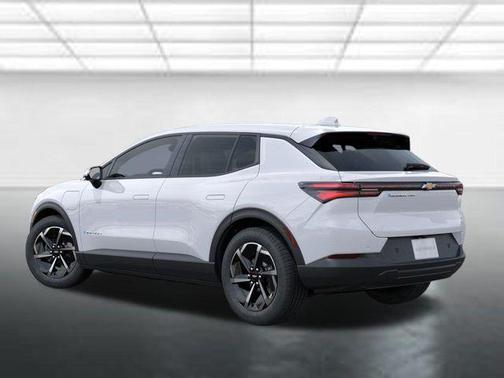 Summit White 2026 Chevrolet Equinox EV LT 1