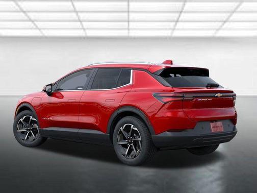 2026 Chevrolet Equinox EV LT 2