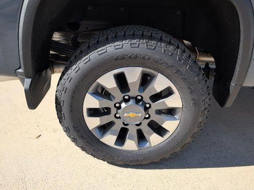 2025 Chevrolet Silverado 2500 LT