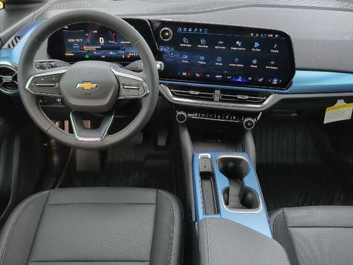 2026 Chevrolet Equinox EV LT 2