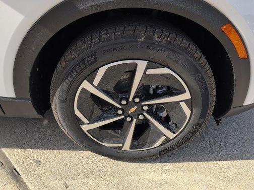 2026 Chevrolet Equinox EV LT 2