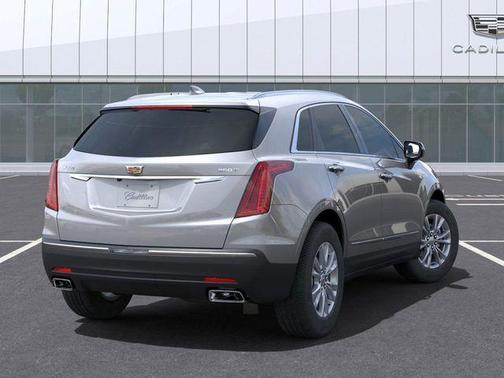 2025 Cadillac XT5 Luxury