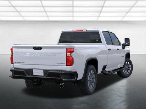 2026 Chevrolet Silverado 2500 Custom