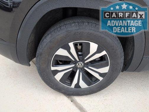 2024 Volkswagen Atlas Cross Sport 2.0T SE