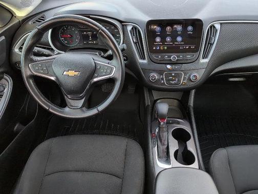 2021 Chevrolet Malibu RS