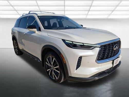 Majestic White 2023 INFINITI QX60 SENSORY