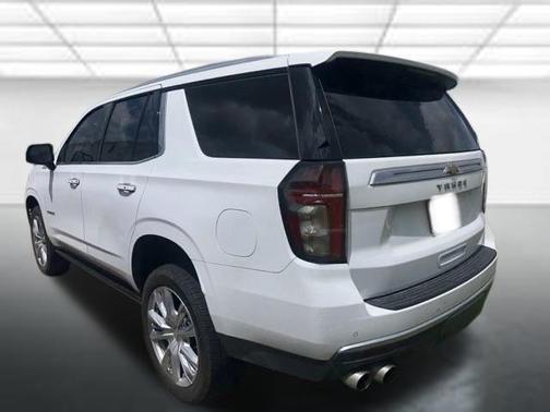 Summit White 2022 Chevrolet Tahoe High Country