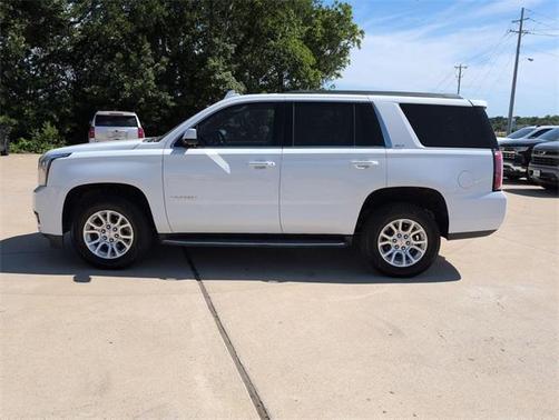 2017 GMC Yukon SLT