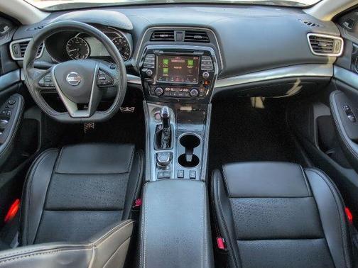 Black 2019 Nissan Maxima 3.5 SL