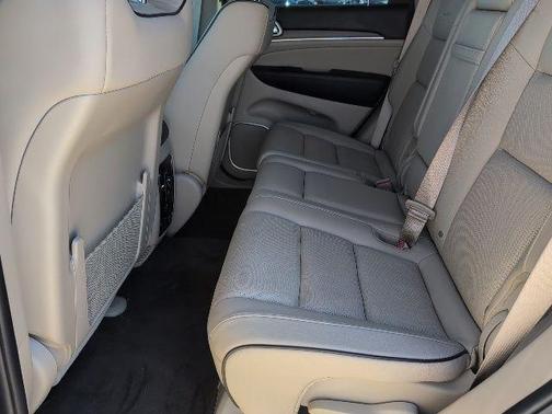 2021 Jeep Grand Cherokee Summit