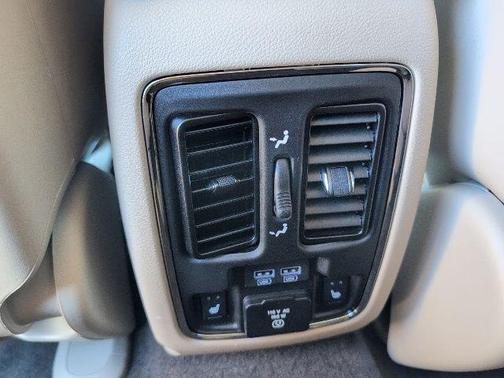 2021 Jeep Grand Cherokee Summit