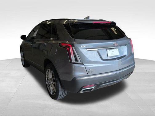 2022 Cadillac XT5 Sport