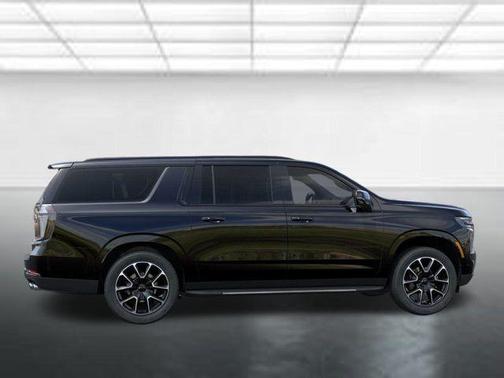 2025 Chevrolet Suburban RST