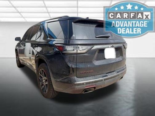 Mosaic Black Metallic 2019 Chevrolet Traverse Premier
