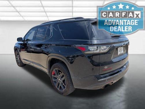 Mosaic Black Metallic 2019 Chevrolet Traverse Premier
