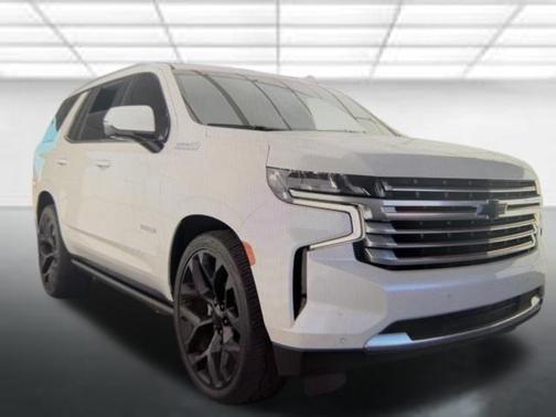 Iridescent Pearl Tricoat 2021 Chevrolet Tahoe High Country