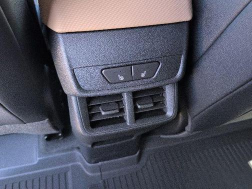 Mosaic Black Metallic 2026 Chevrolet Equinox ACTIV