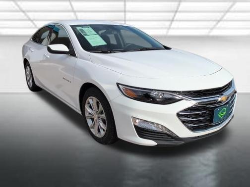 Summit White 2024 Chevrolet Malibu LT