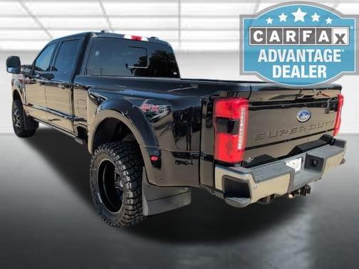 2024 Ford F-350 Lariat Super Duty