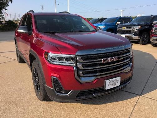 2023 GMC Acadia AT4