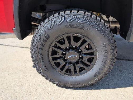 2026 Chevrolet Silverado 2500 ZR2