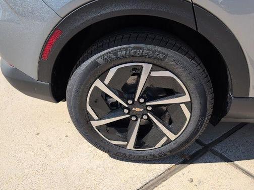 2026 Chevrolet Equinox EV LT 2