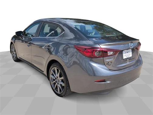 2018 Mazda Mazda3 Touring