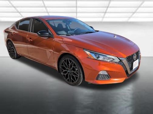 2022 Nissan Altima 2.5 SR