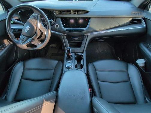 2020 Cadillac XT5 Luxury