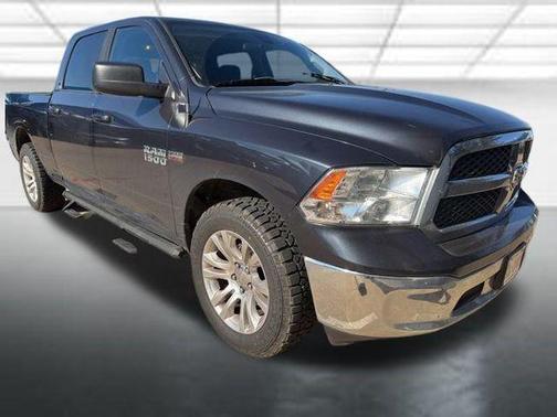 2020 RAM 1500 Classic SLT