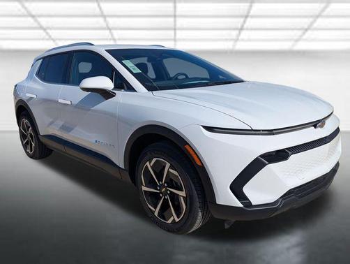 2026 Chevrolet Equinox EV LT 2