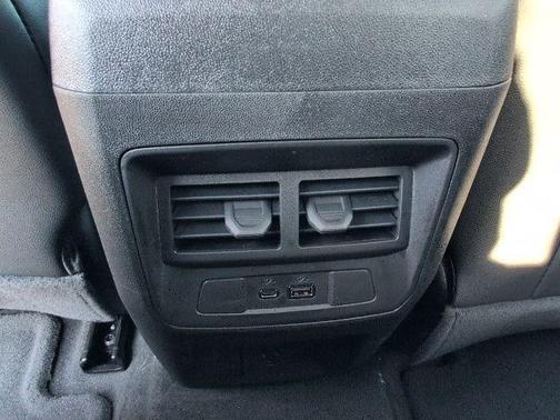 Summit White 2026 Chevrolet Colorado LT