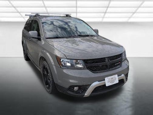 2020 Dodge Journey Crossroad