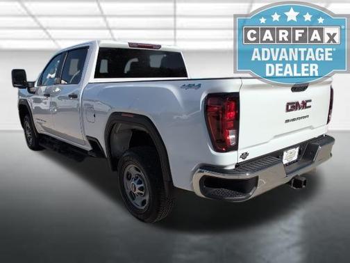 2024 GMC Sierra 2500 Pro